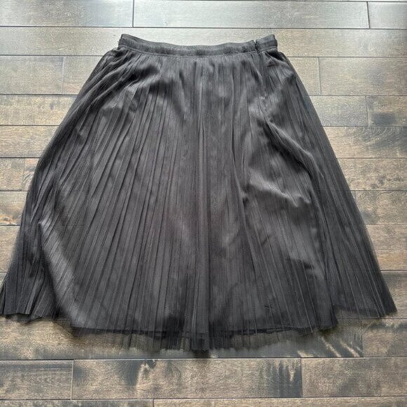 Banana Republic Tulle Midi Skirt - new with tags - Picture 6 of 7